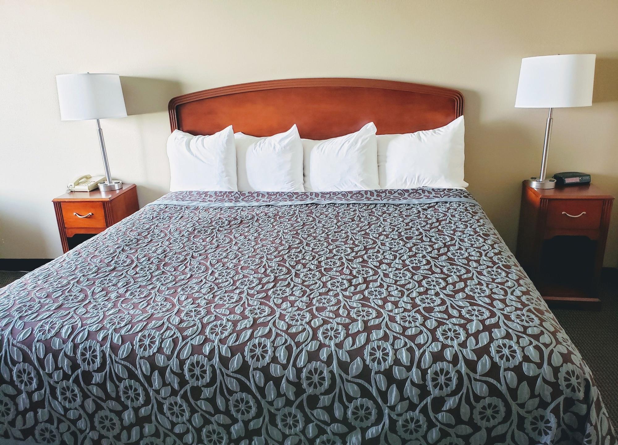 Days Inn & Suites By Wyndham Of Morris מראה חיצוני תמונה