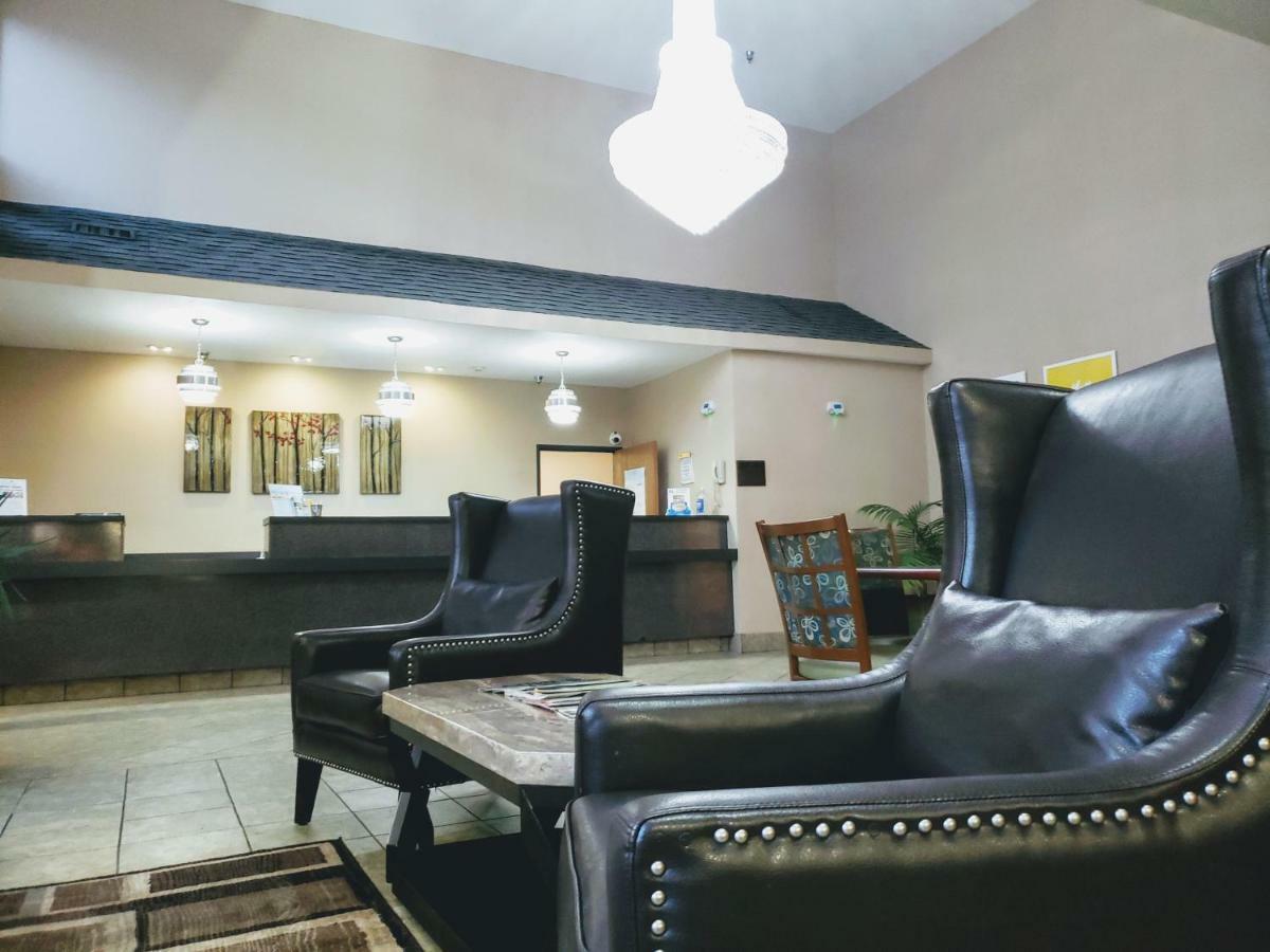 Days Inn & Suites By Wyndham Of Morris מראה חיצוני תמונה