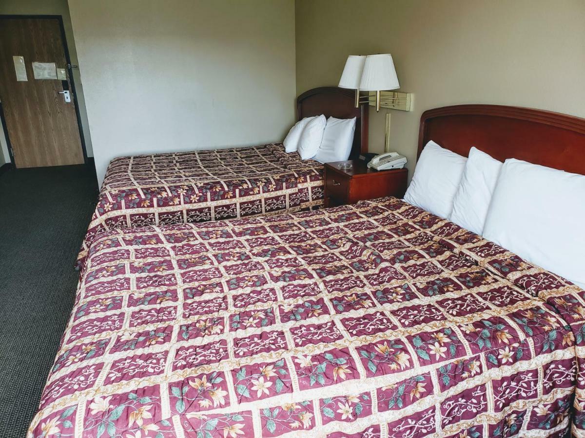 Days Inn & Suites By Wyndham Of Morris מראה חיצוני תמונה