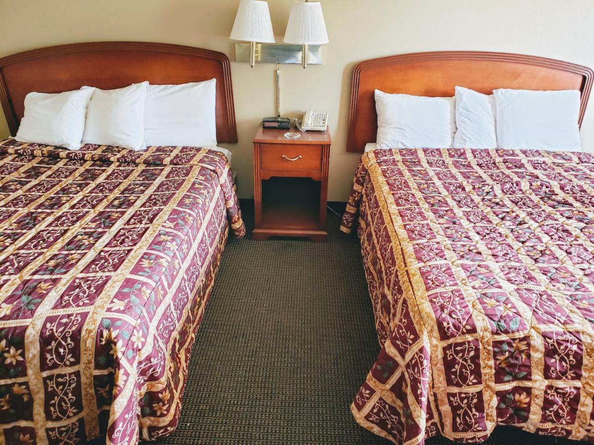 Days Inn & Suites By Wyndham Of Morris מראה חיצוני תמונה